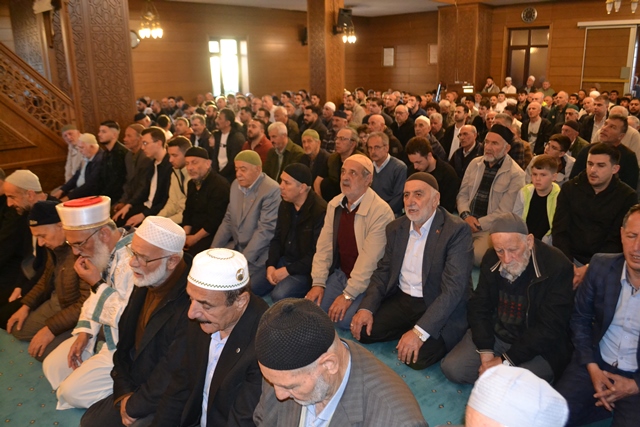 AKYAZI'DA BAYRAM NAMAZI 27.05.2026