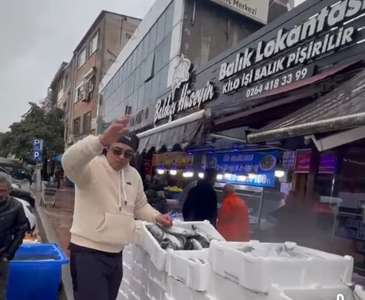 AKYAZI'DA BALIK ŞÖLENİ 3 ADET PALAMUT 200 TL 15.10.2026